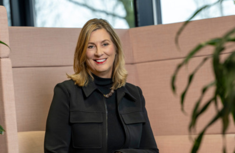 Rv T Rianne van Eijk
